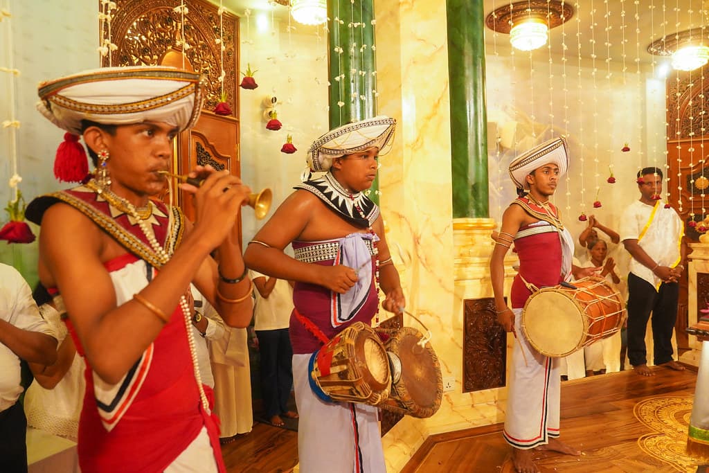 හේවිසි පූජාව 